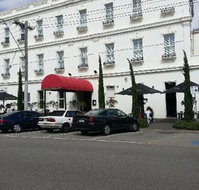 Middle Park Hotel - Accommodation Burleigh
