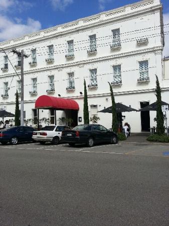 Middle Park Hotel - Accommodation Burleigh 0