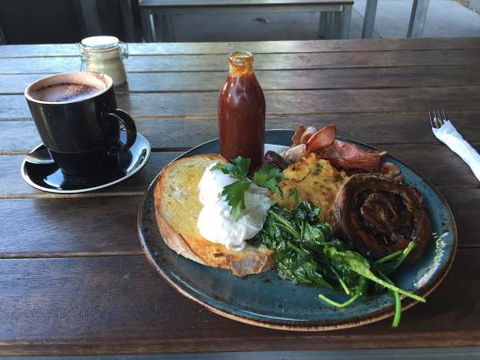 Penny House - Accommodation Burleigh 0