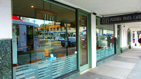 Zia's Cafe And Resturaunt - Accommodation Burleigh 0