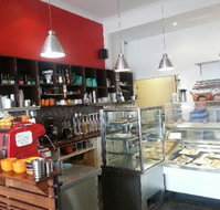 Armstrong Street Foodstore - Accommodation Burleigh