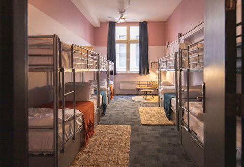 United Backpackers - Accommodation Burleigh 11