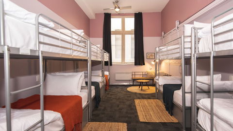 United Backpackers - Accommodation Burleigh 10