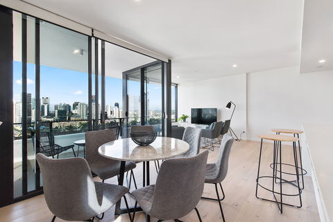 Arise Ivy And Eve - Accommodation Burleigh 16
