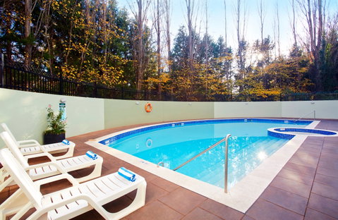 Crowne Plaza Canberra - Accommodation Burleigh 7