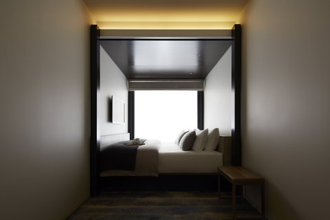 Little National Hotel - Accommodation Burleigh 4