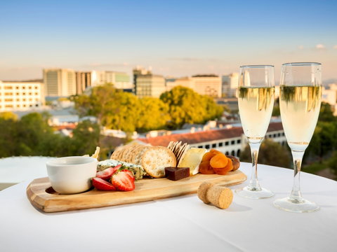 Novotel Canberra - Accommodation Burleigh 2