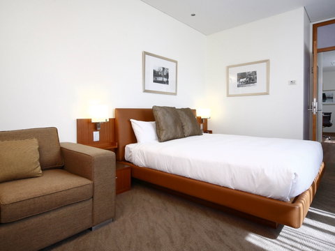 Novotel Canberra - Accommodation Burleigh 5