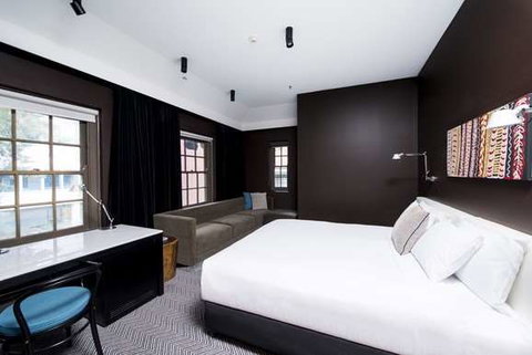 Peppers Gallery Hotel, Canberra - Accommodation Burleigh 8