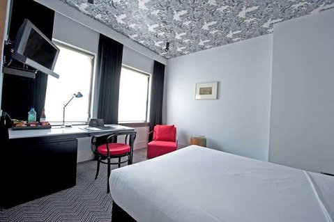 Peppers Gallery Hotel, Canberra - Accommodation Burleigh 9