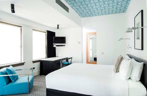 Peppers Gallery Hotel, Canberra - Accommodation Burleigh 13