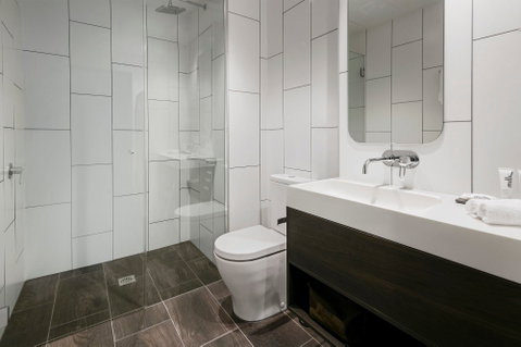 Quest Canberra City Walk - Accommodation Burleigh 4