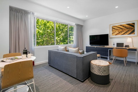Quest Canberra City Walk - Accommodation Burleigh 7