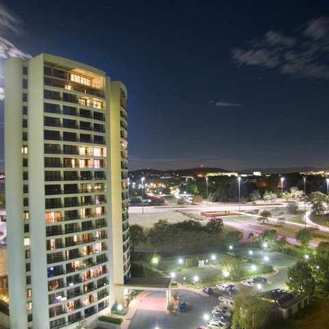 BreakFree Capital Tower - Accommodation Burleigh 0