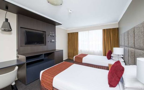 Mantra on Northbourne - Accommodation Burleigh 11