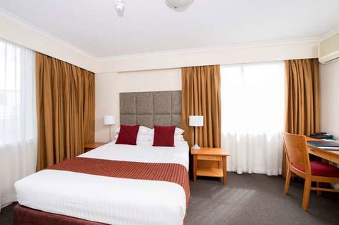 Mantra on Northbourne - Accommodation Burleigh 12