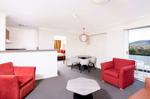 Mantra on Northbourne - Accommodation Burleigh 13