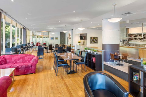 Nesuto Canberra Apartment Hotel - Accommodation Burleigh 7