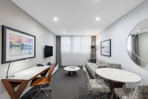 Meriton Serviced Apartments North Sydney - Accommodation Burleigh 1