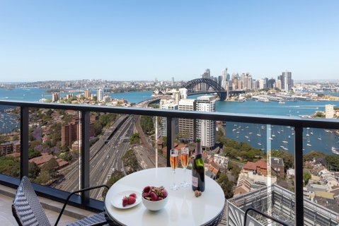 Meriton Serviced Apartments North Sydney - Accommodation Burleigh 13