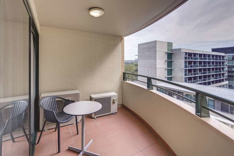 Adina Serviced Apartments James Court - Accommodation Burleigh 15