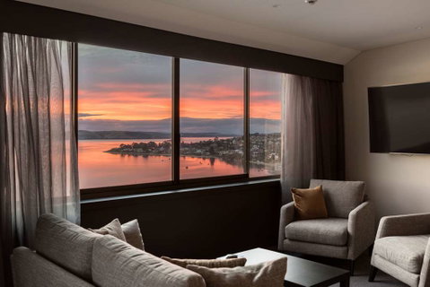 Wrest Point Hotel & Casino - Accommodation Burleigh 12
