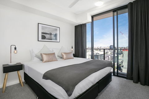 Arise Soda - Accommodation Burleigh 15