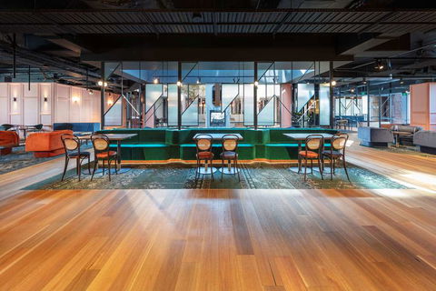 Amora Hotel Riverwalk Melbourne - Accommodation Burleigh 5