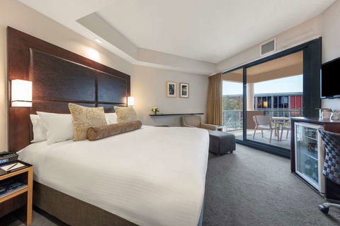 Amora Hotel Riverwalk Melbourne - Accommodation Burleigh 6