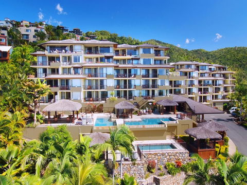 At Waters Edge Resort - Accommodation Burleigh 0