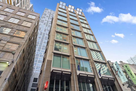 YEHS Hotel Melbourne CBD - Accommodation Burleigh 0