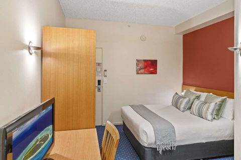 YEHS Hotel Melbourne CBD - Accommodation Burleigh 5