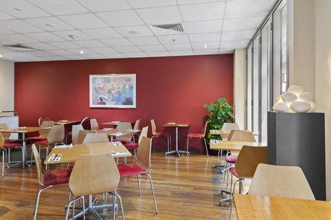 YEHS Hotel Melbourne CBD - Accommodation Burleigh 10