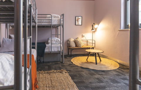 United Backpackers - Accommodation Burleigh 7