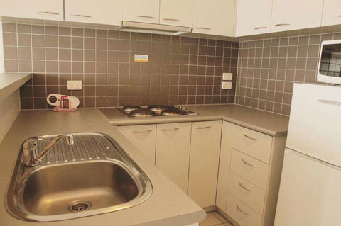 Arrow On Swanston - Accommodation Burleigh 6