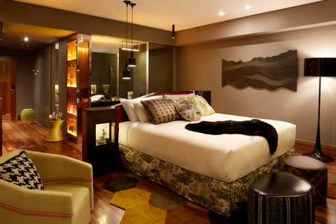QT Sydney - Accommodation Burleigh 9