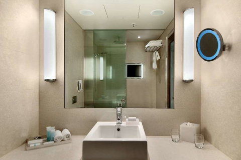 Hilton Sydney - Accommodation Burleigh 6