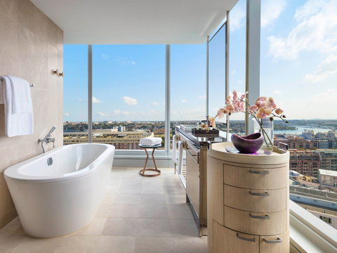 Sofitel Sydney Darling Harbour - Accommodation Burleigh 5