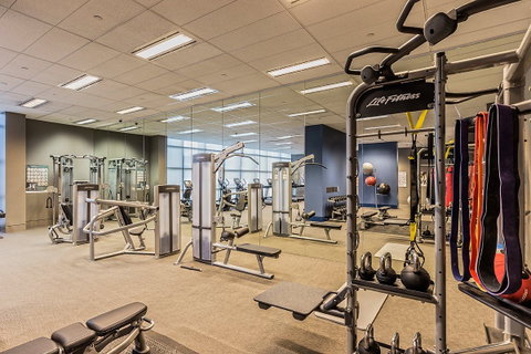 Fraser Suites Sydney - Accommodation Burleigh 13