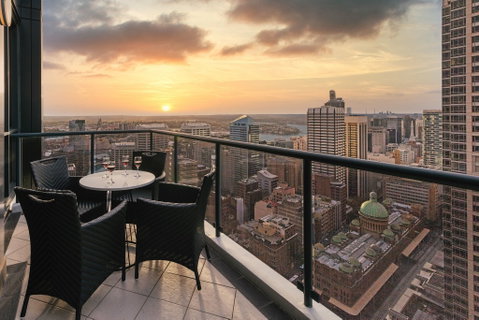 Meriton Suites Pitt Street - Accommodation Burleigh 0