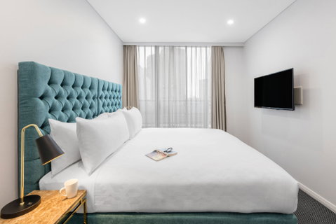 Meriton Suites Pitt Street - Accommodation Burleigh 9