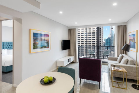 Meriton Suites Pitt Street - Accommodation Burleigh 10