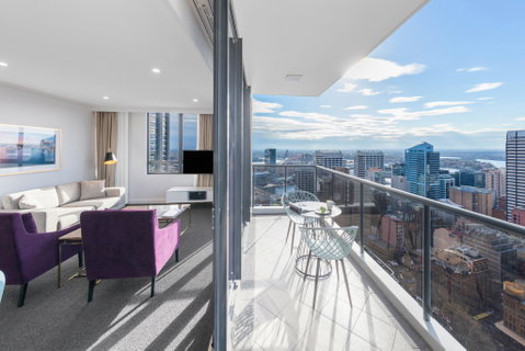 Meriton Suites Pitt Street - Accommodation Burleigh 12