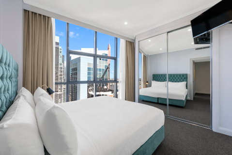 Meriton Suites Pitt Street - Accommodation Burleigh 17