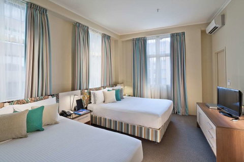 Best Western Plus Hotel Stellar - Accommodation Burleigh 3