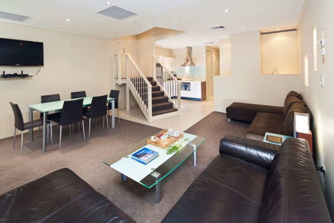 Best Western Plus Hotel Stellar - Accommodation Burleigh 9