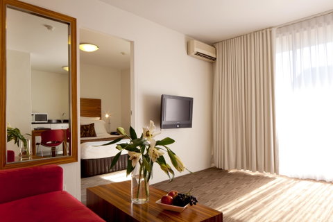 Cambridge Hotel Sydney - Accommodation Burleigh 3