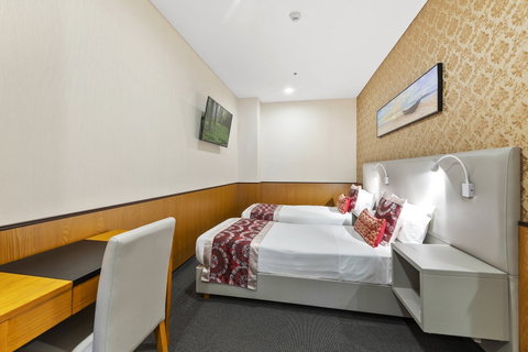 Sydney Hotel QVB - Accommodation Burleigh 11
