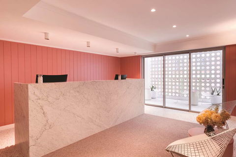 Adina Apartment Hotel Chippendale - Accommodation Burleigh 2