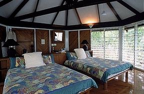 Rakula NT Accommodation Burleigh
